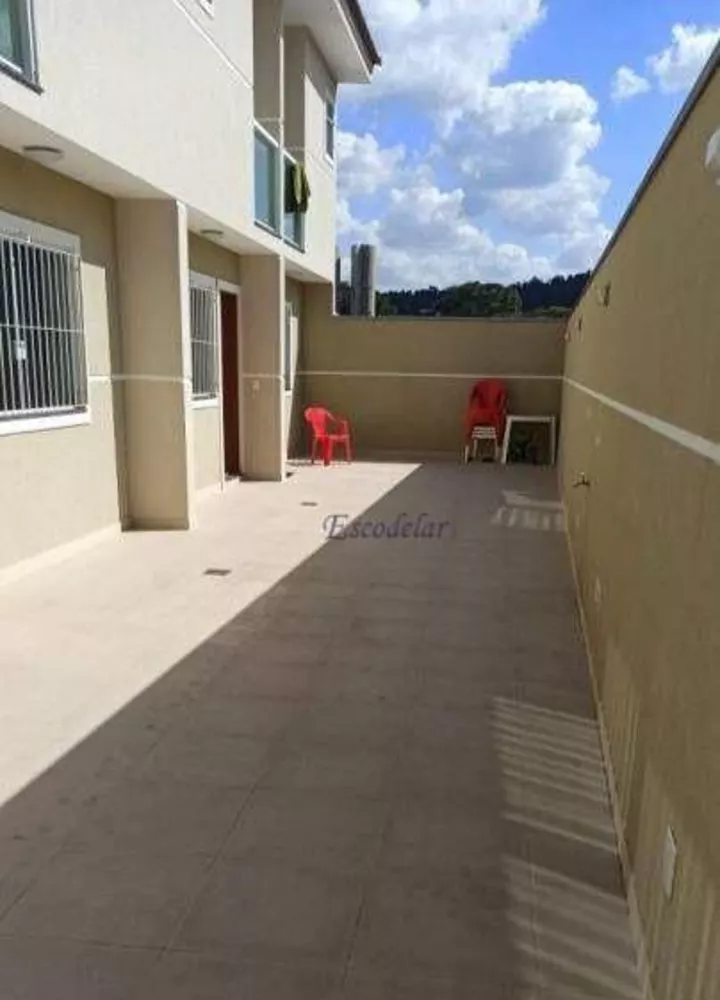 Casa à venda com 2 quartos, 65m² - Foto 2