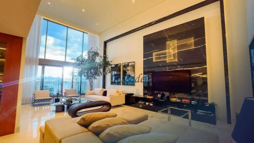 Apartamento, 4 quartos, 275 m² - Foto 1
