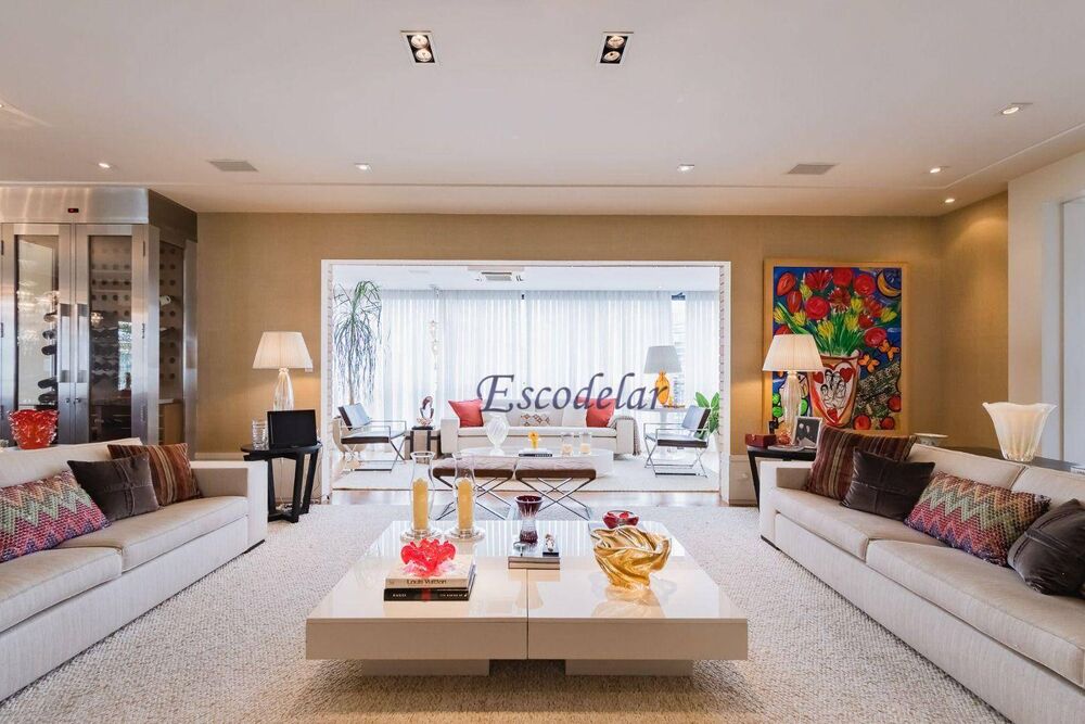 Apartamento, 3 quartos, 367 m² - Foto 2