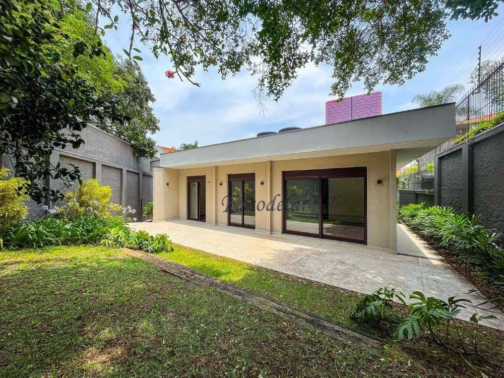 Casa, 4 quartos, 340 m² - Foto 1