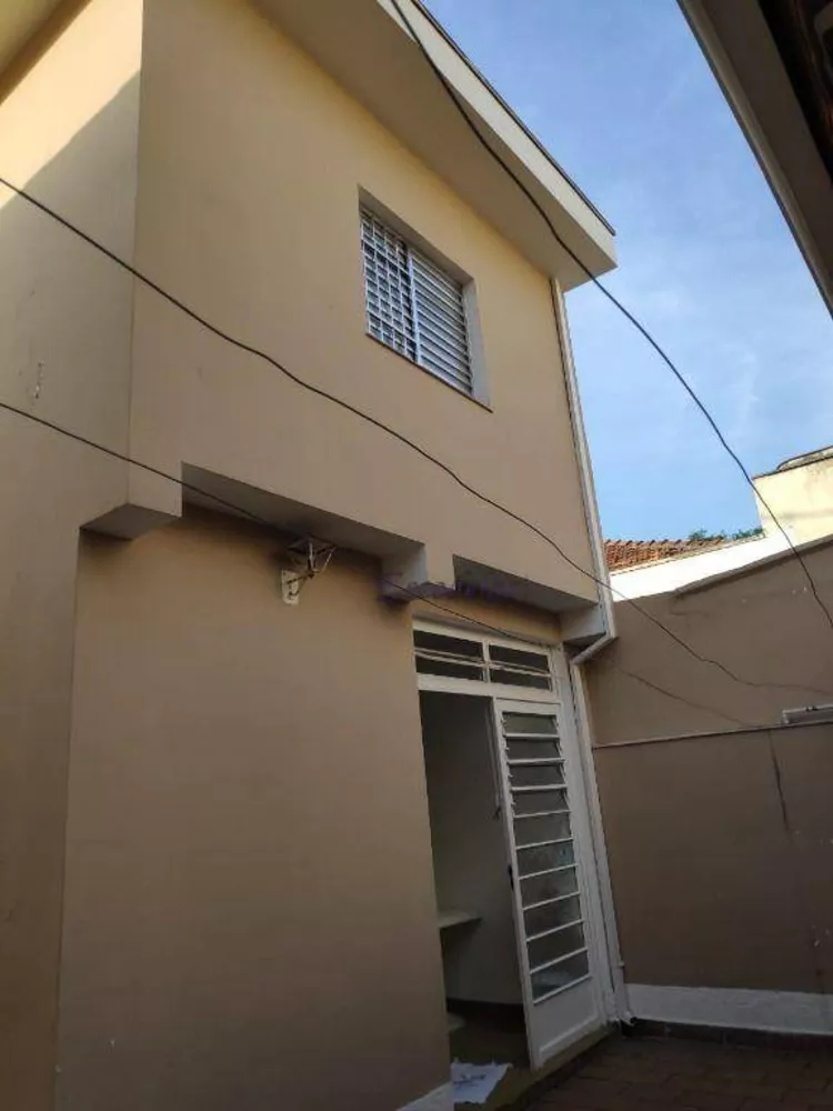 Sobrado à venda com 3 quartos, 230m² - Foto 4