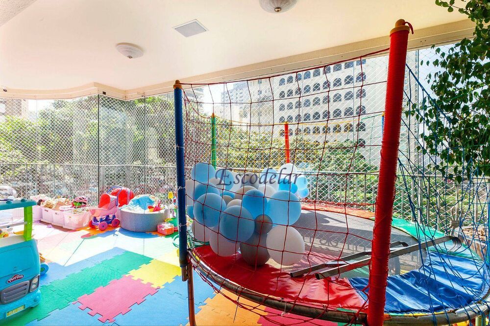 Apartamento, 3 quartos, 306 m² - Foto 4