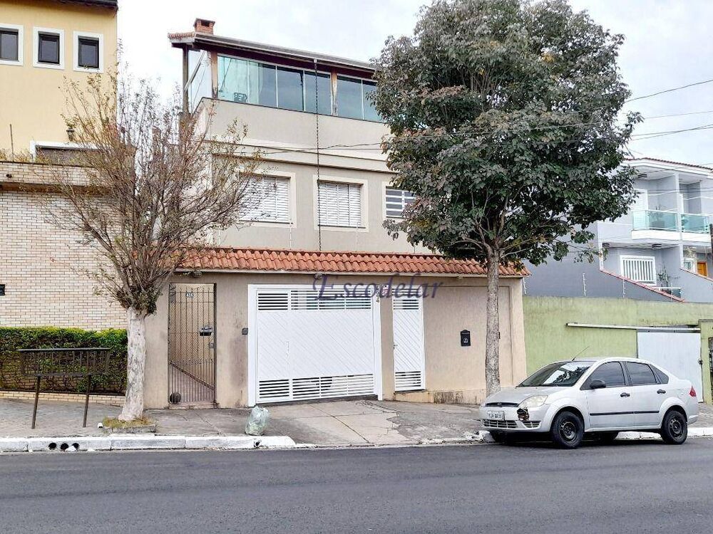 Sobrado, 3 quartos, 180 m² - Foto 1
