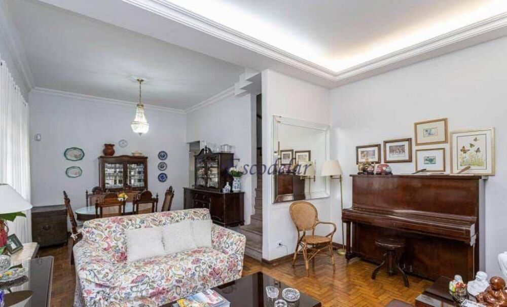 Casa, 4 quartos, 200 m² - Foto 1