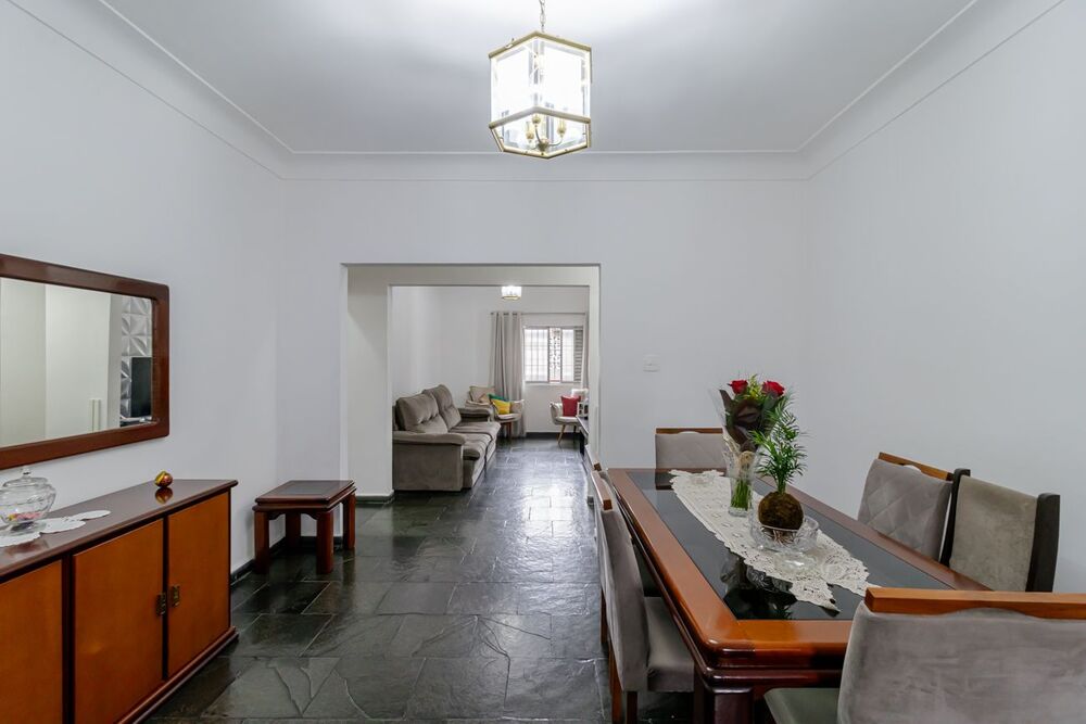 Casa, 6 quartos, 220 m² - Foto 4