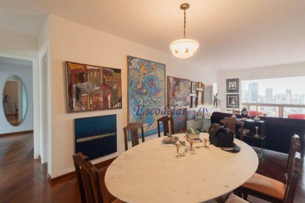 Apartamento, 3 quartos, 151 m² - Foto 1