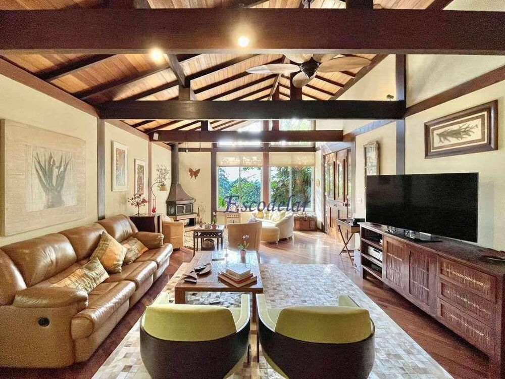 Casa, 4 quartos, 439 m² - Foto 1