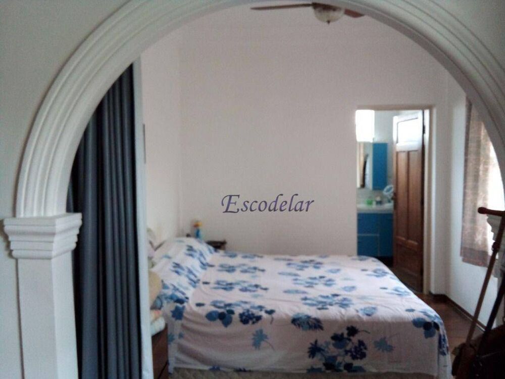 Sobrado, 4 quartos, 365 m² - Foto 1