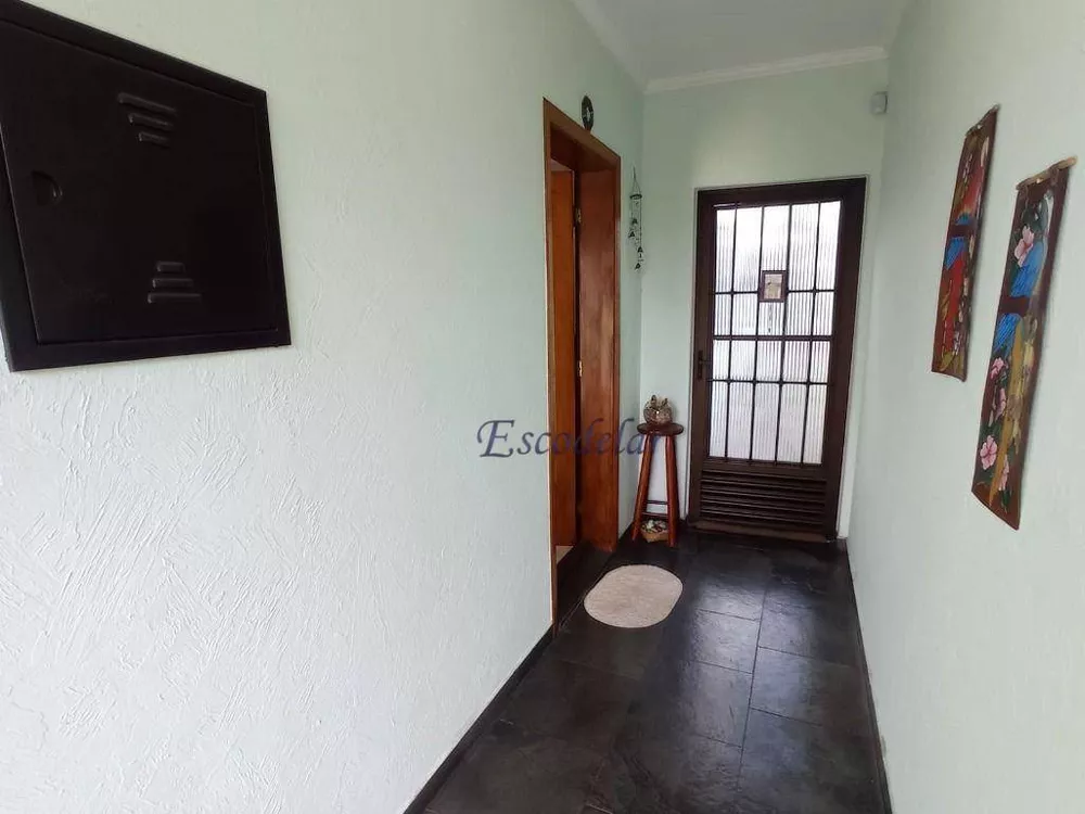 Sobrado à venda com 3 quartos, 223m² - Foto 2