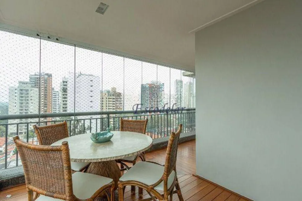 Apartamento, 3 quartos, 252 m² - Foto 9