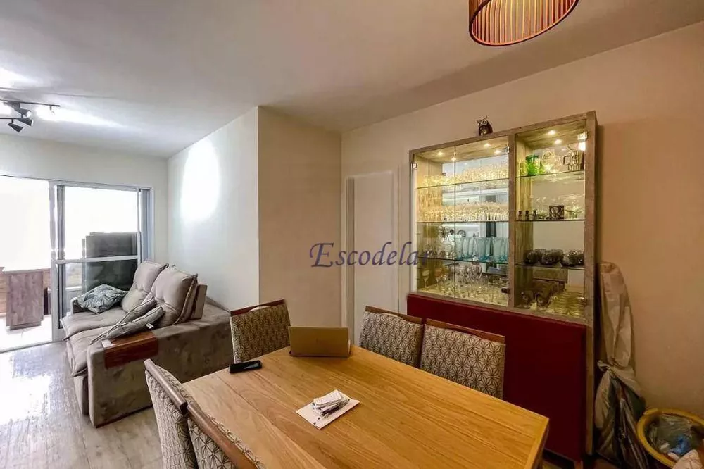 Apartamento à venda com 2 quartos, 75m² - Foto 4