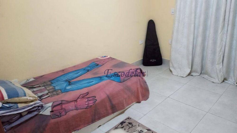 Casa à venda com 3 quartos, 250m² - Foto 2
