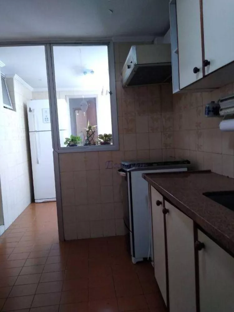 Apartamento à venda com 3 quartos, 90m² - Foto 8