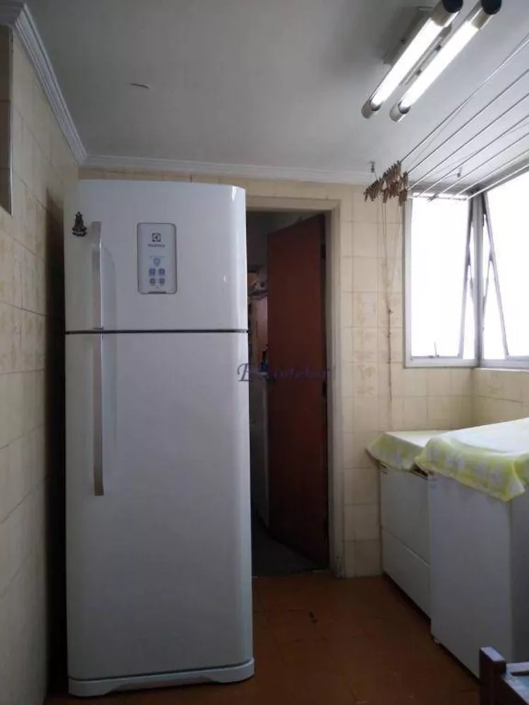 Apartamento à venda com 3 quartos, 90m² - Foto 11