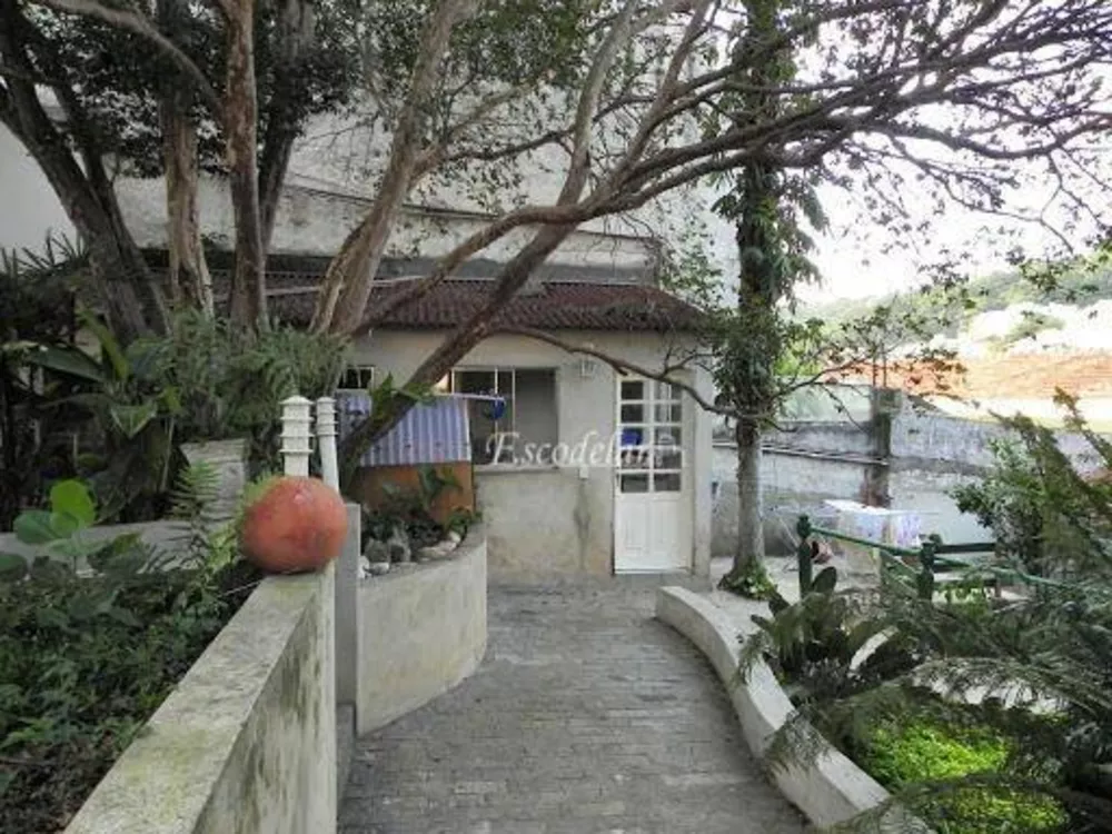 Casa à venda com 5 quartos, 600m² - Foto 19