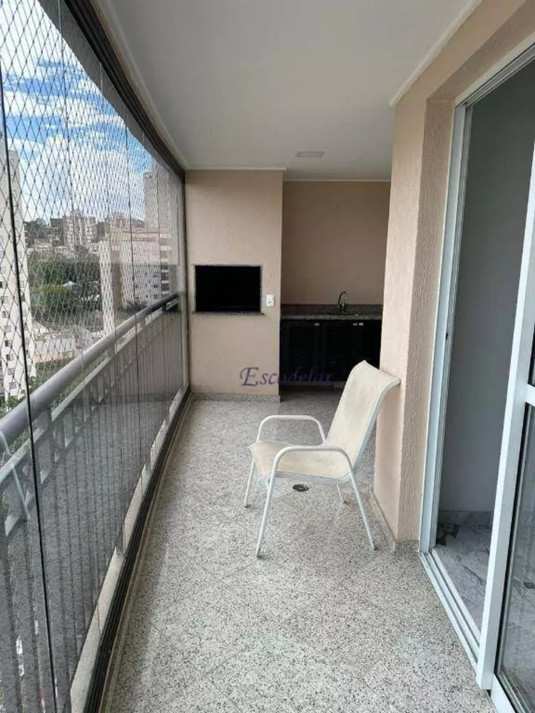 Apartamento para alugar com 3 quartos, 131m² - Foto 2