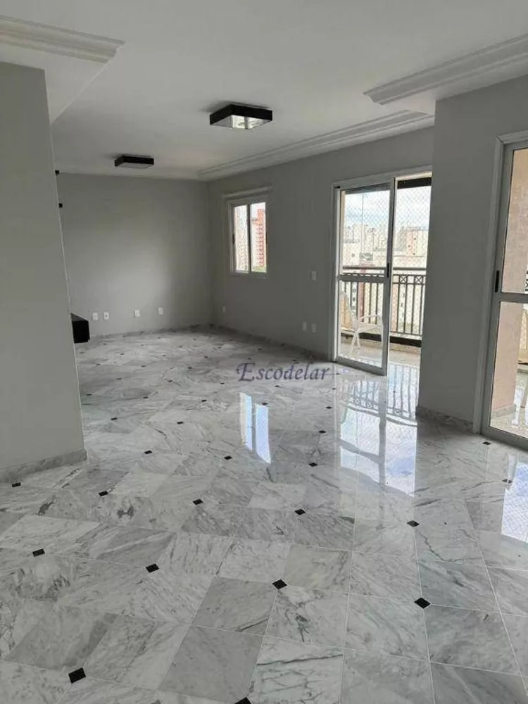 Apartamento para alugar com 3 quartos, 131m² - Foto 1