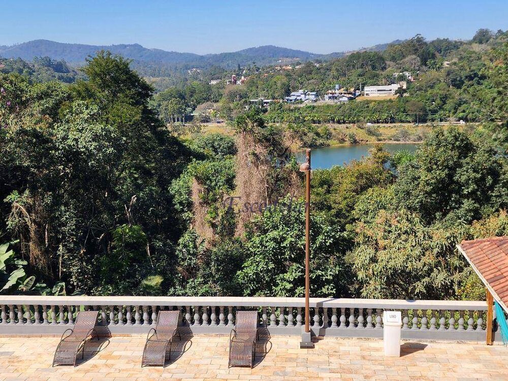 Chácara à venda com 5 quartos, 500m² - Foto 4