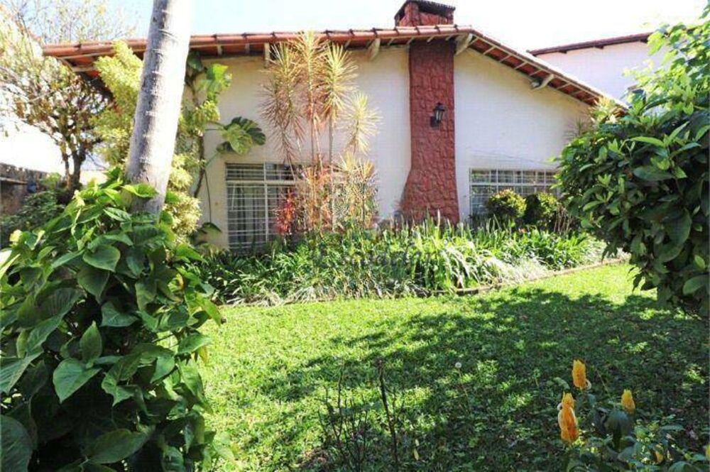 Casa, 3 quartos, 195 m² - Foto 1