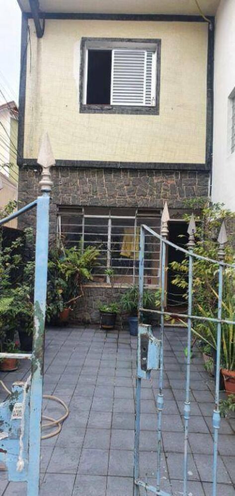 Sobrado, 3 quartos, 219 m² - Foto 2
