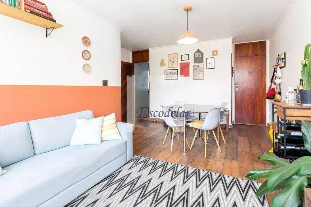 Apartamento à venda com 3 quartos, 97m² - Foto 4
