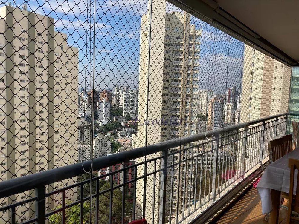 Apartamento à venda com 3 quartos, 170m² - Foto 2