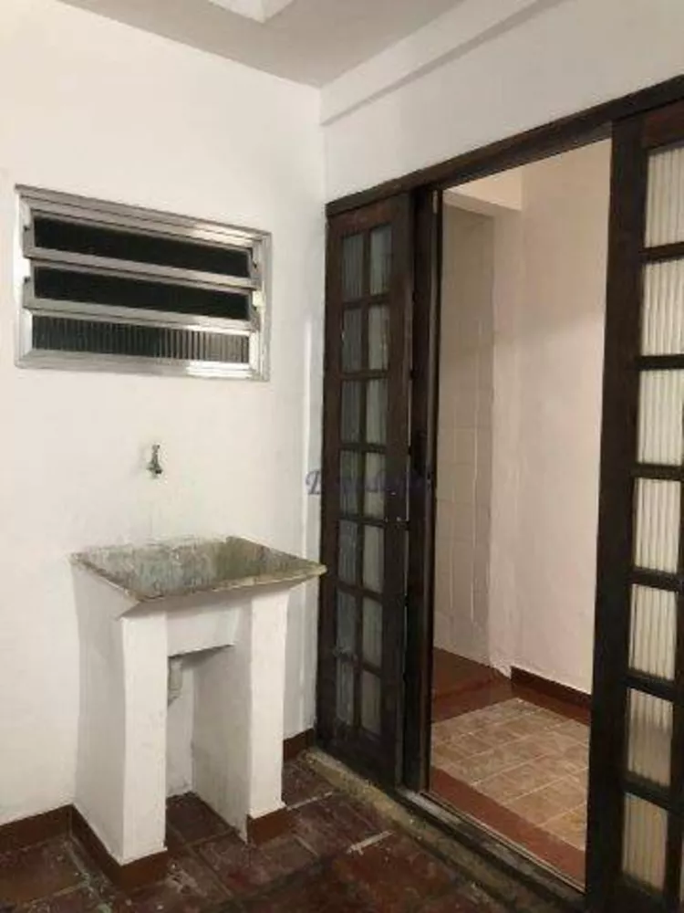 Casa para alugar com 1 quarto, 150m² - Foto 11