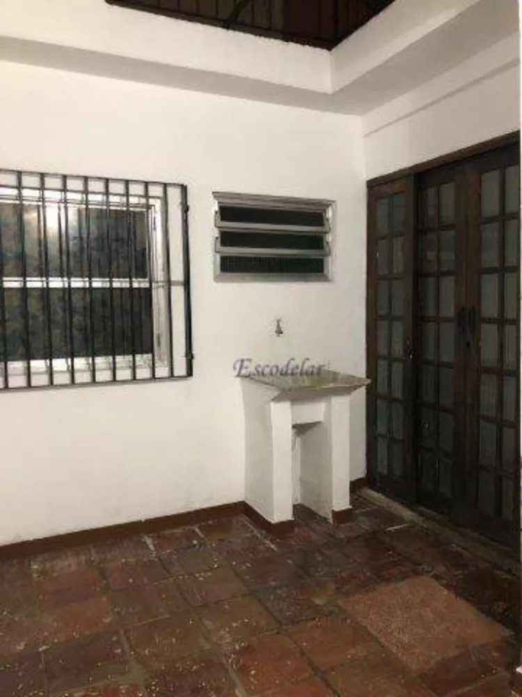 Casa para alugar com 1 quarto, 150m² - Foto 12