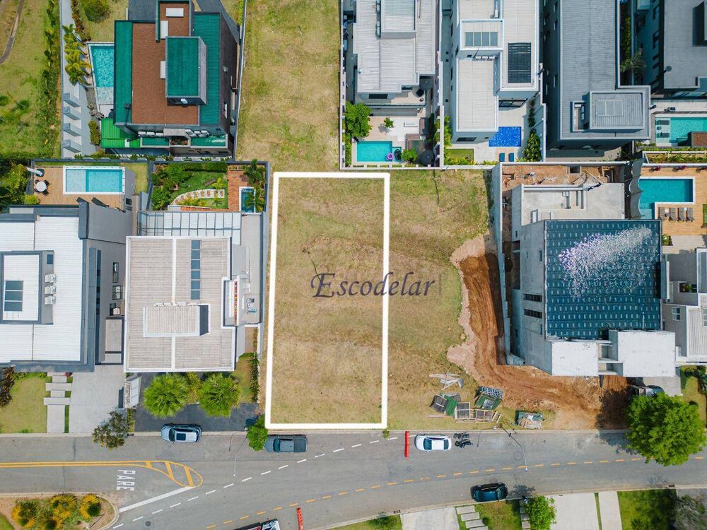 Loteamento e Condomínio, 450 m² - Foto 1