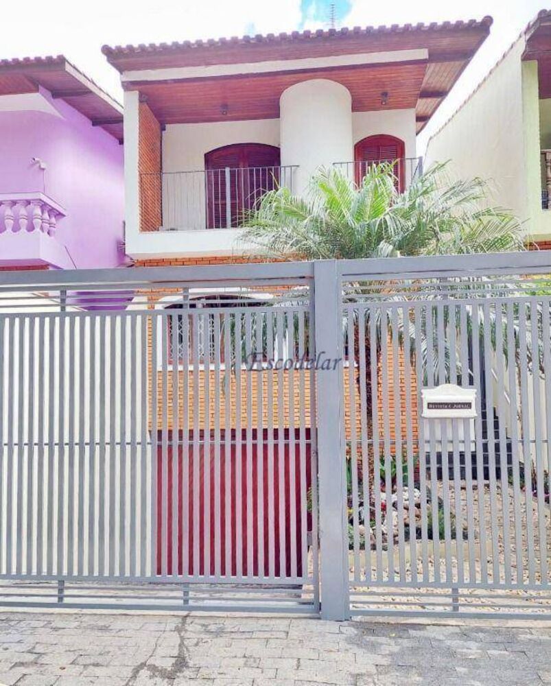 Sobrado, 3 quartos, 240 m² - Foto 1