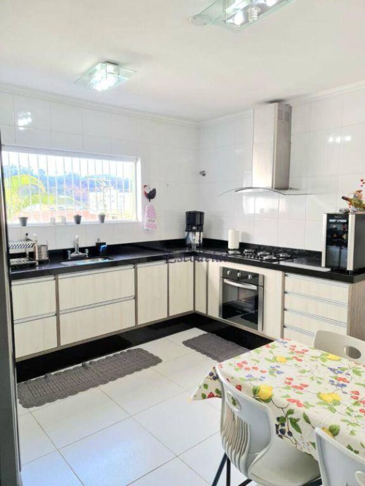 Sobrado, 3 quartos, 170 m² - Foto 4