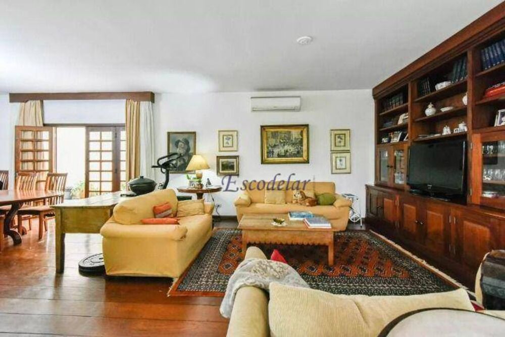 Casa, 4 quartos, 220 m² - Foto 2