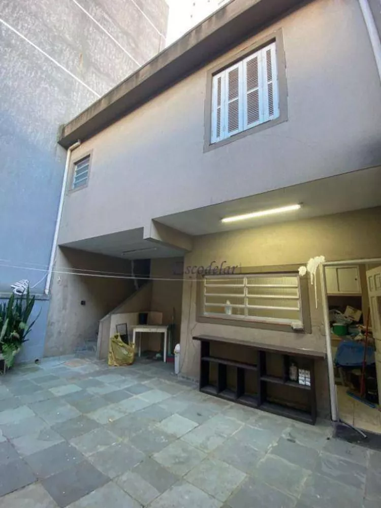 Sobrado à venda com 4 quartos, 200m² - Foto 3