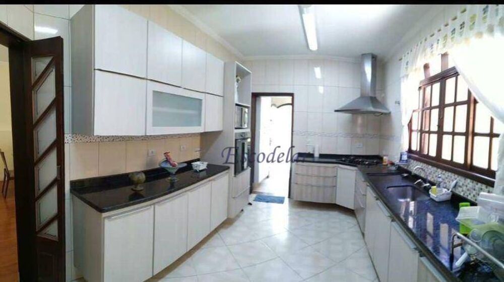 Sobrado, 4 quartos, 350 m² - Foto 4
