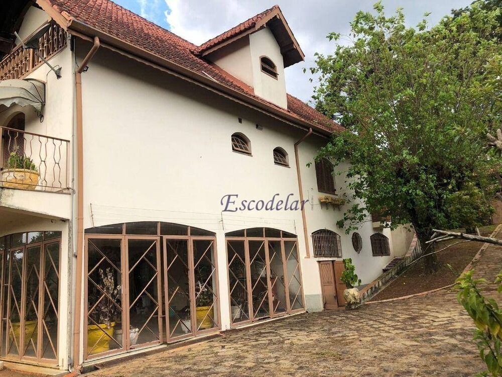 Sobrado à venda com 5 quartos, 400m² - Foto 1