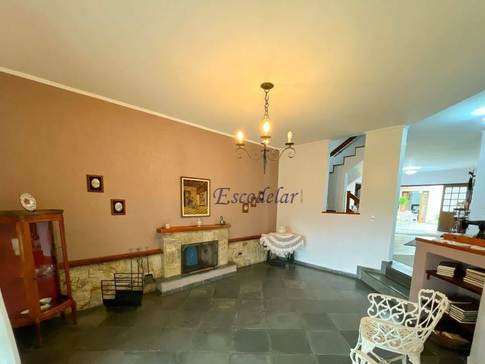 Sobrado, 5 quartos, 310 m² - Foto 2
