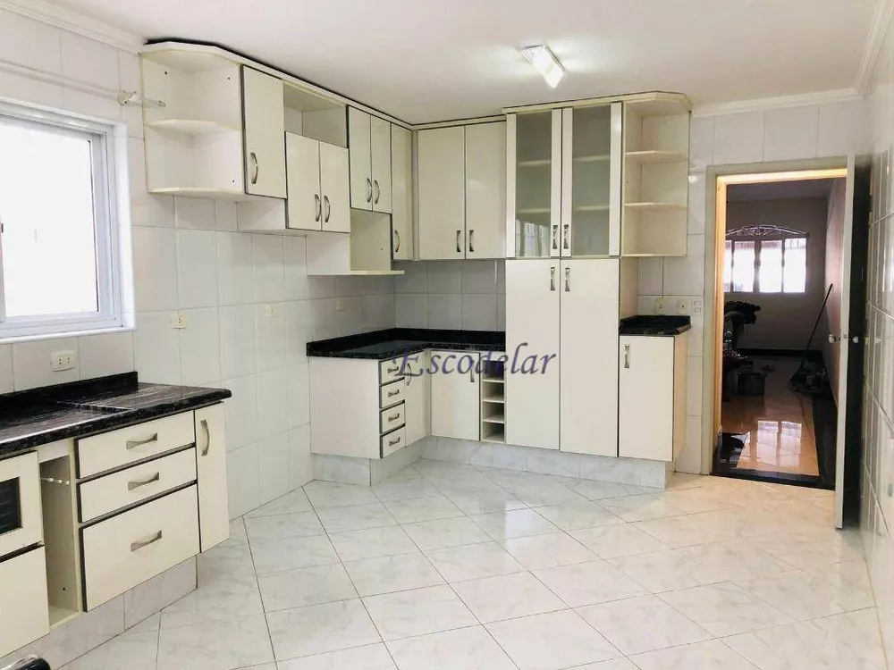 Sobrado à venda com 4 quartos, 163m² - Foto 1