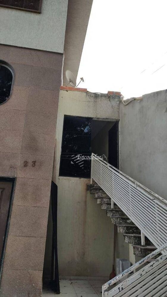 Sobrado, 3 quartos, 250 m² - Foto 4