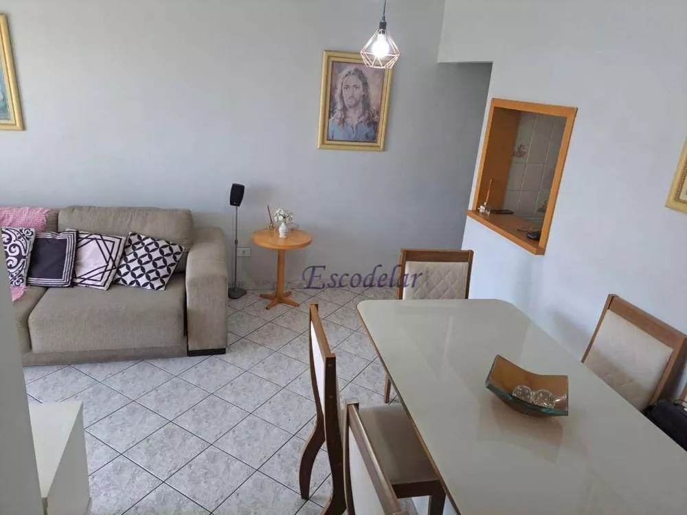 Apartamento à venda com 2 quartos, 67m² - Foto 4