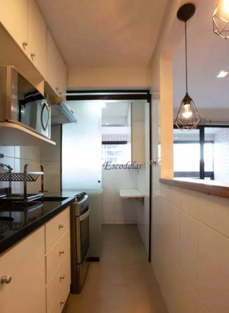 Apartamento à venda com 2 quartos, 60m² - Foto 11