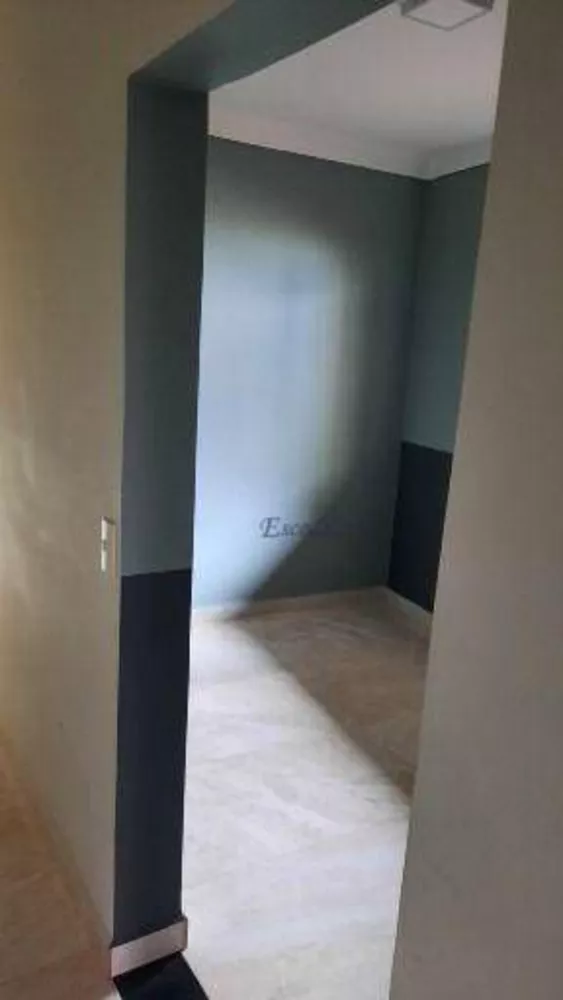 Sobrado à venda com 3 quartos, 238m² - Foto 3