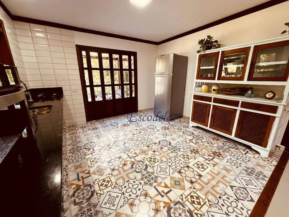 Casa de Condomínio à venda com 3 quartos, 165m² - Foto 2