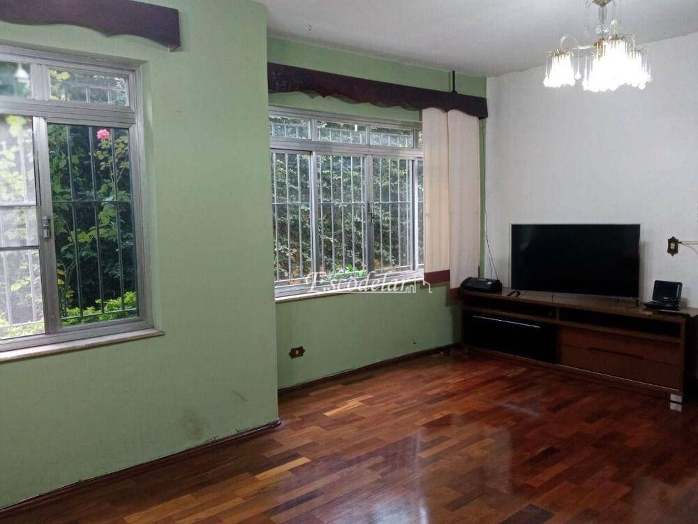 Sobrado, 3 quartos, 256 m² - Foto 1