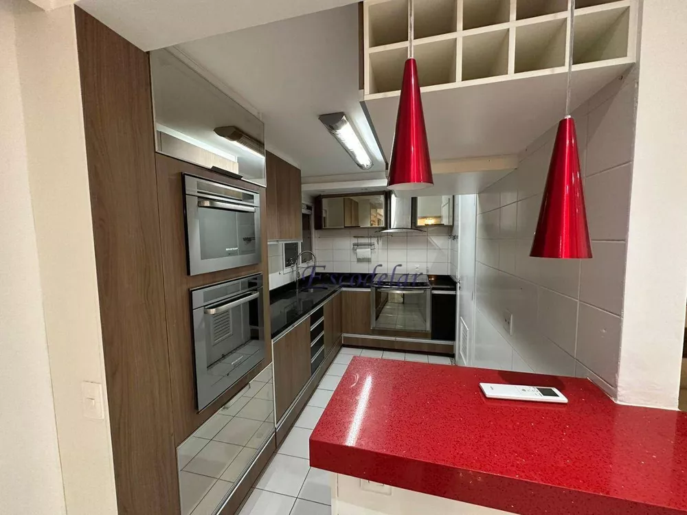 Apartamento à venda com 3 quartos, 110m² - Foto 1