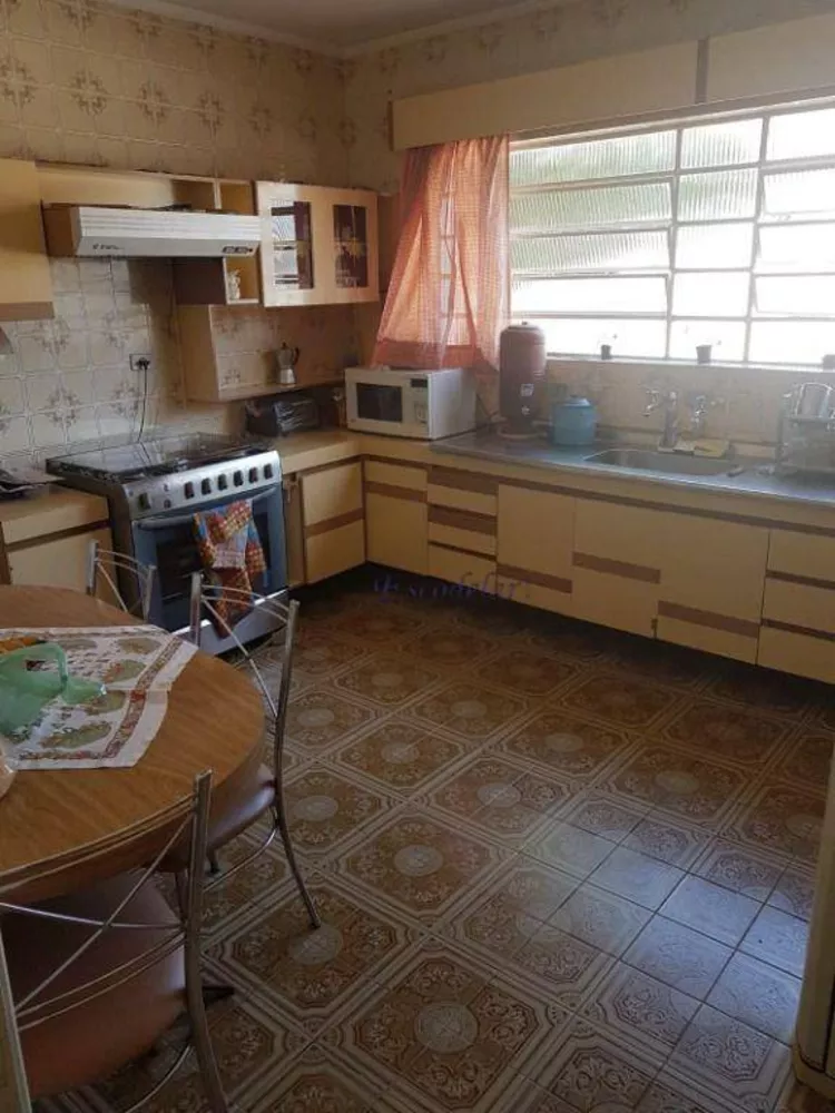 Sobrado à venda com 3 quartos, 200m² - Foto 8