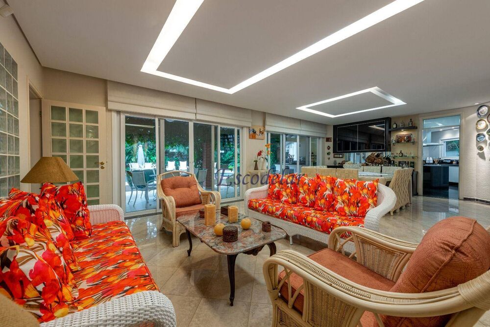 Casa à venda com 6 quartos, 428m² - Foto 2