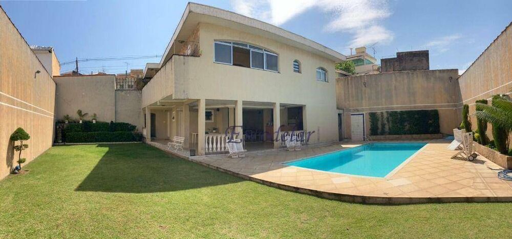 Casa, 3 quartos, 200 m² - Foto 1