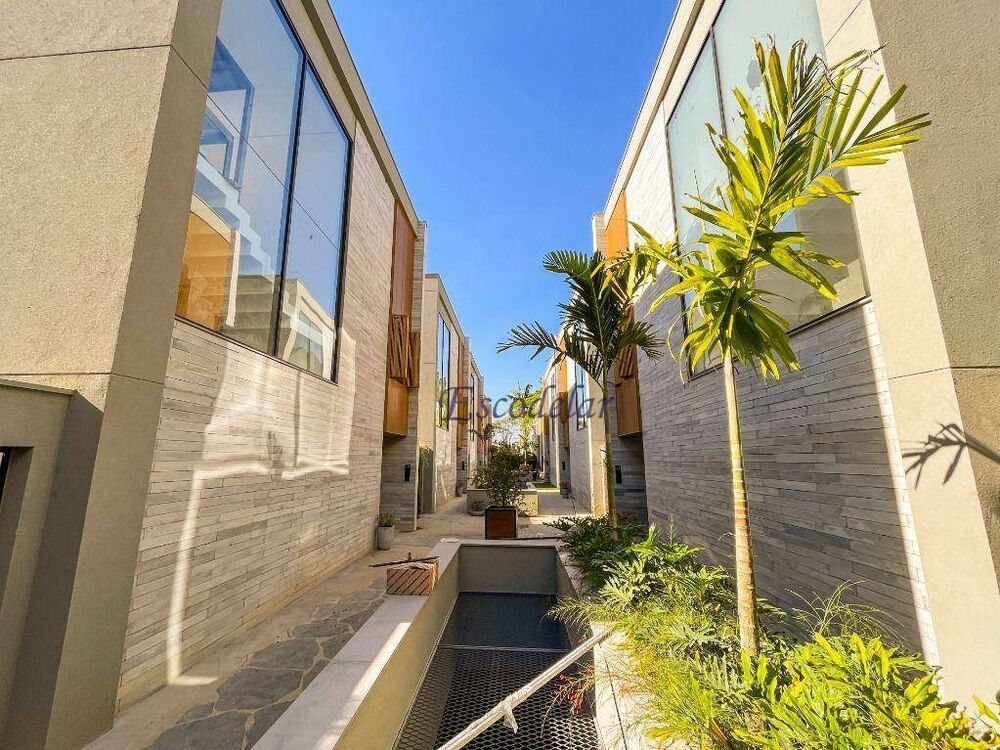 Casa, 4 quartos, 635 m² - Foto 2