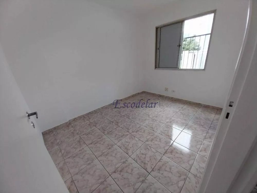 Apartamento à venda com 2 quartos, 70m² - Foto 2