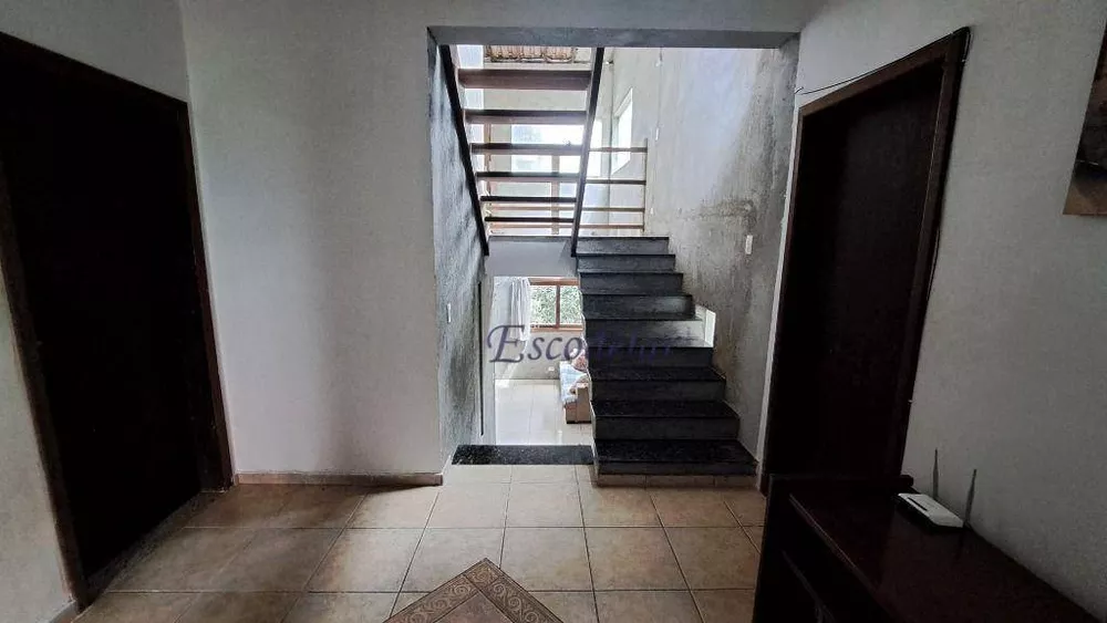 Sobrado à venda com 4 quartos, 347m² - Foto 3